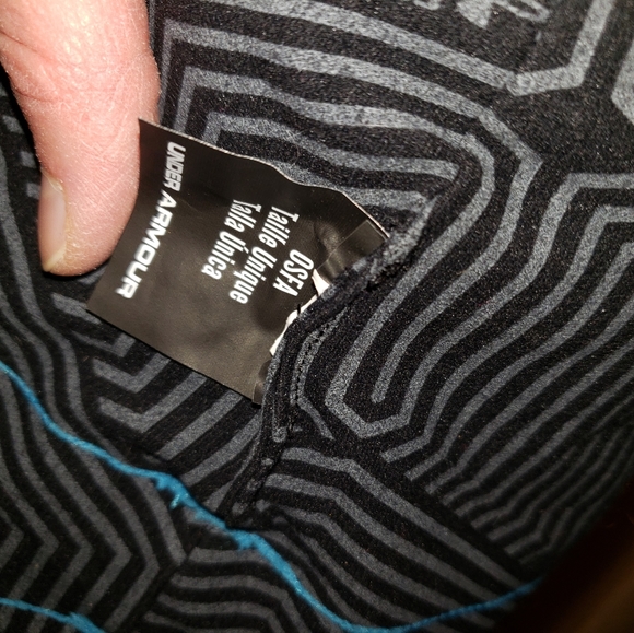 Hat - Picture 2 of 5